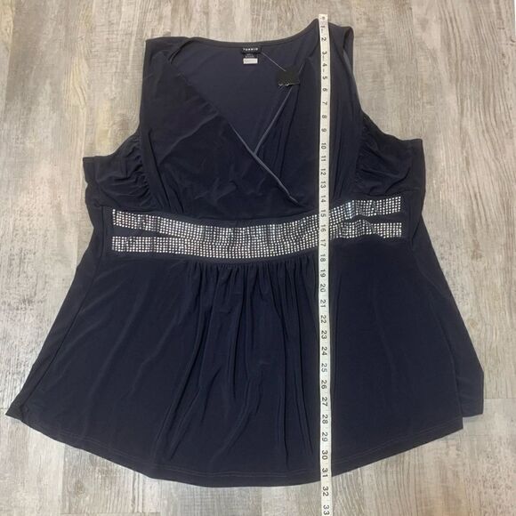 NWT Torrid Black sleeveless top - Picture 8 of 11